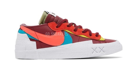 Унисекс кроссовки Nike KAWS x sacai x Blazer Low 'Team Red'