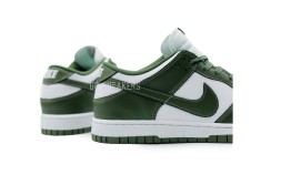 Nike SB Dunk Medium Olive