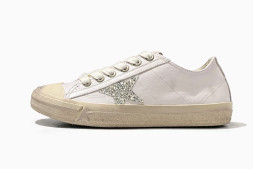 Golden Goose V-Star 2 Distressed Sneakers Leather White