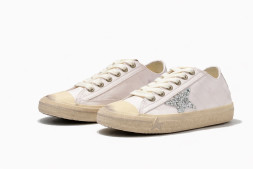 Golden Goose V-Star 2 Distressed Sneakers Leather White
