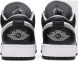 Женские кроссовки Nike Air Jordan 1 Low GS 'Black Medium Grey'