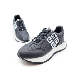 Givenchy Runner Black