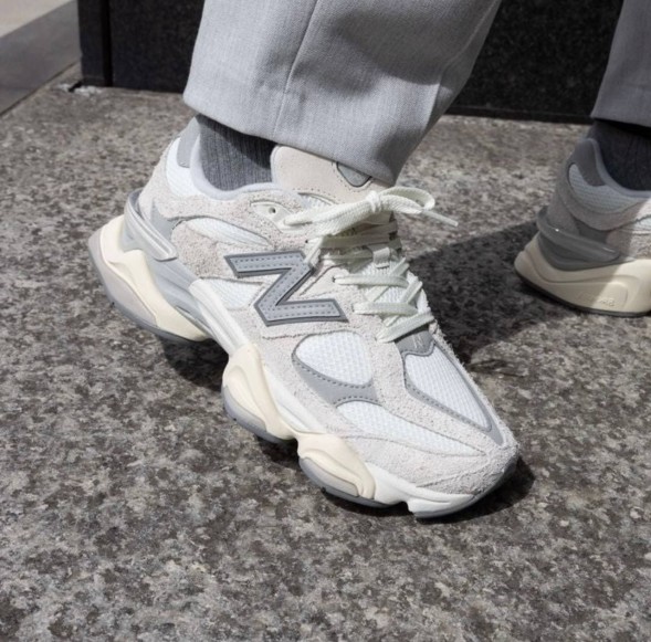 Унисекс кроссовки New Balance 9060 White/Grey