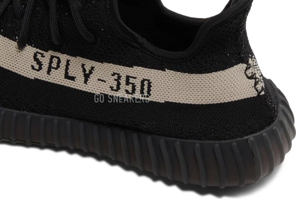 Унисекс кроссовки Adidas Yeezy Boost 350 V2 'Oreo'