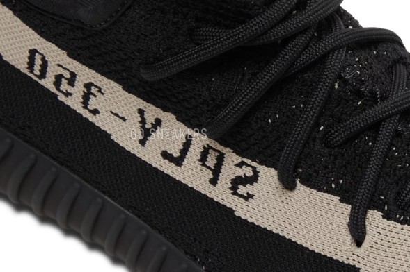 Унисекс кроссовки Adidas Yeezy Boost 350 V2 'Oreo'