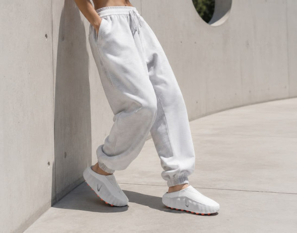 Унисекс слипоны Nike Mind 001 Light Smoke Grey