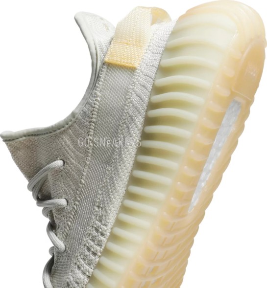 Унисекс кроссовки Adidas Yeezy Boost 350 V2 'Light'