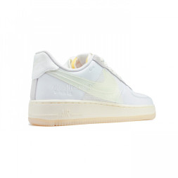 Женские кроссовки Nike Air Force 1 LV8 WHITE WHITE-SAIL-BLACK
