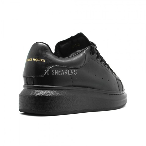 Женские кроссовки Alexander McQueen Luxe Total Black